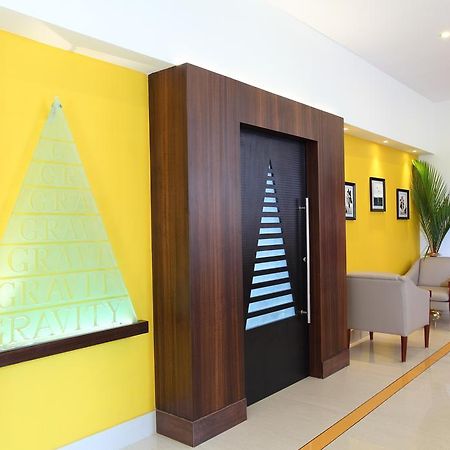 Hotel Luciya Palace Thrissur Экстерьер фото