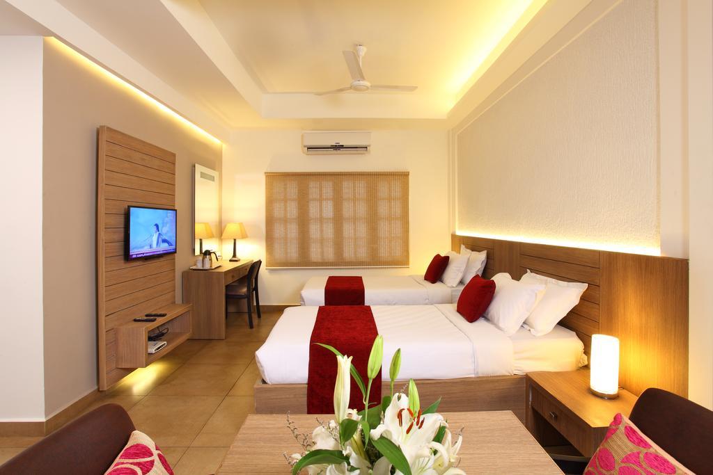 Hotel Luciya Palace Thrissur Номер фото